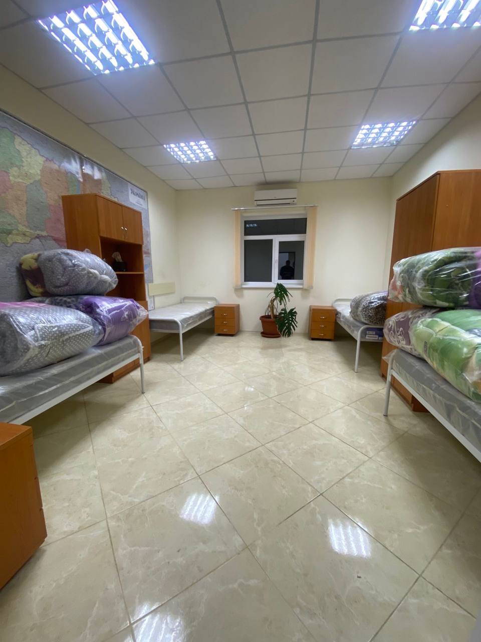 Room image 6